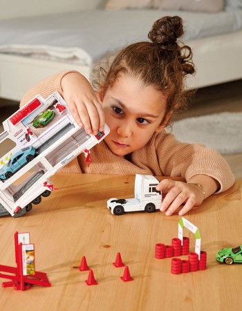 Camion Majorette MAN Tgx Porsche Experience cu 2 masinute