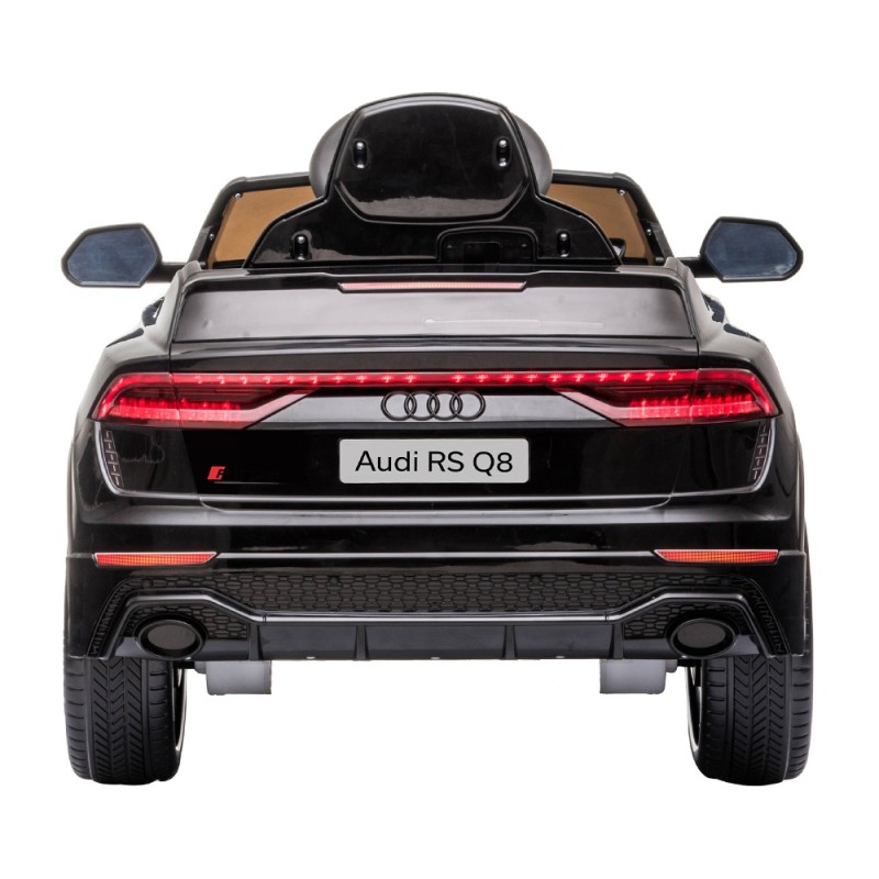 Masinuta electrica Chipolino Audi RS Q8 cu scaun din piele si roti EVA black (negru)